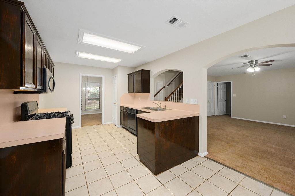 1631 Stonehaven Village Circle - Photo 7