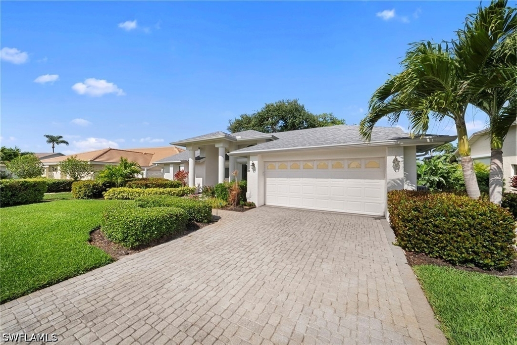 22361 Fountain Lakes Boulevard - Photo 2