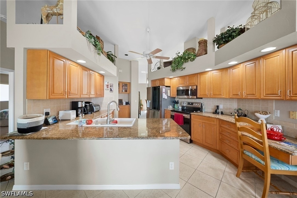 22361 Fountain Lakes Boulevard - Photo 10
