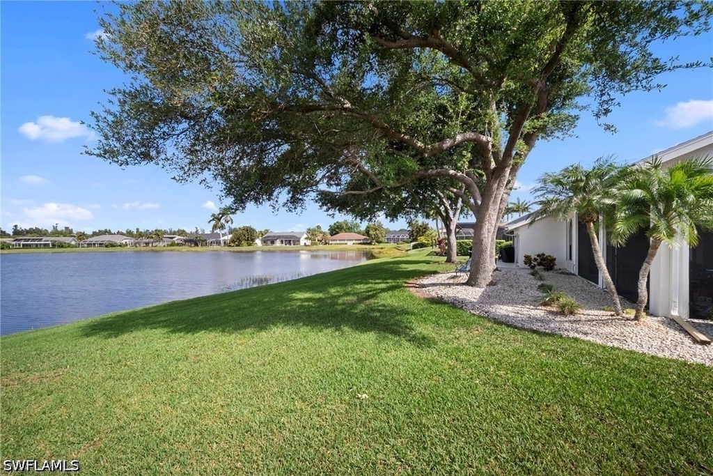 22361 Fountain Lakes Boulevard - Photo 4