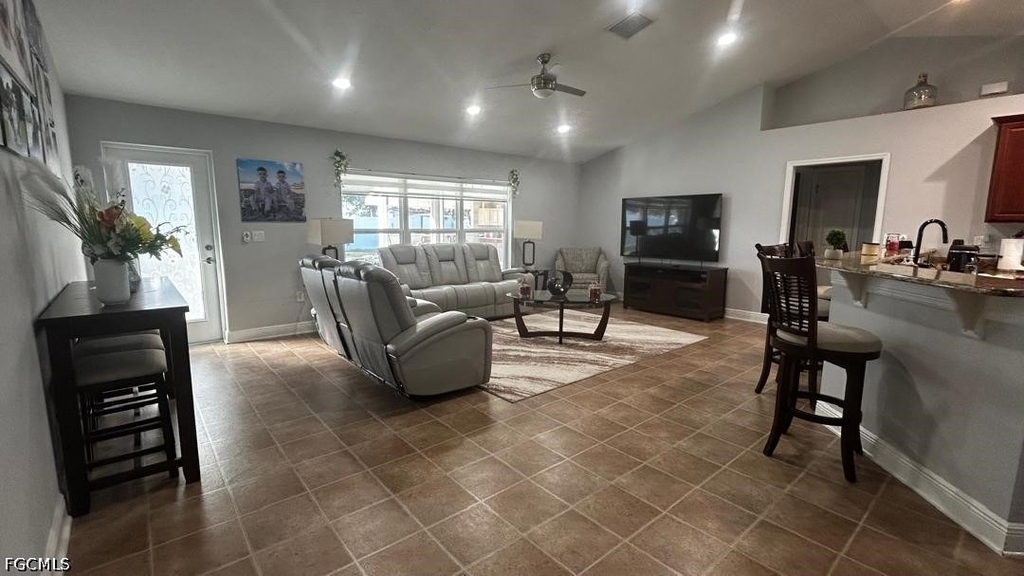 180 Sw Voltair Terrace - Photo 23