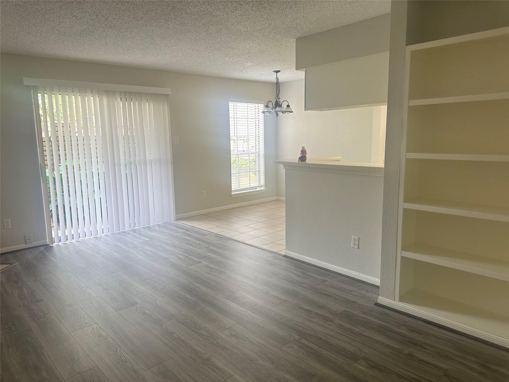 2120 El Paseo Street - Photo 6