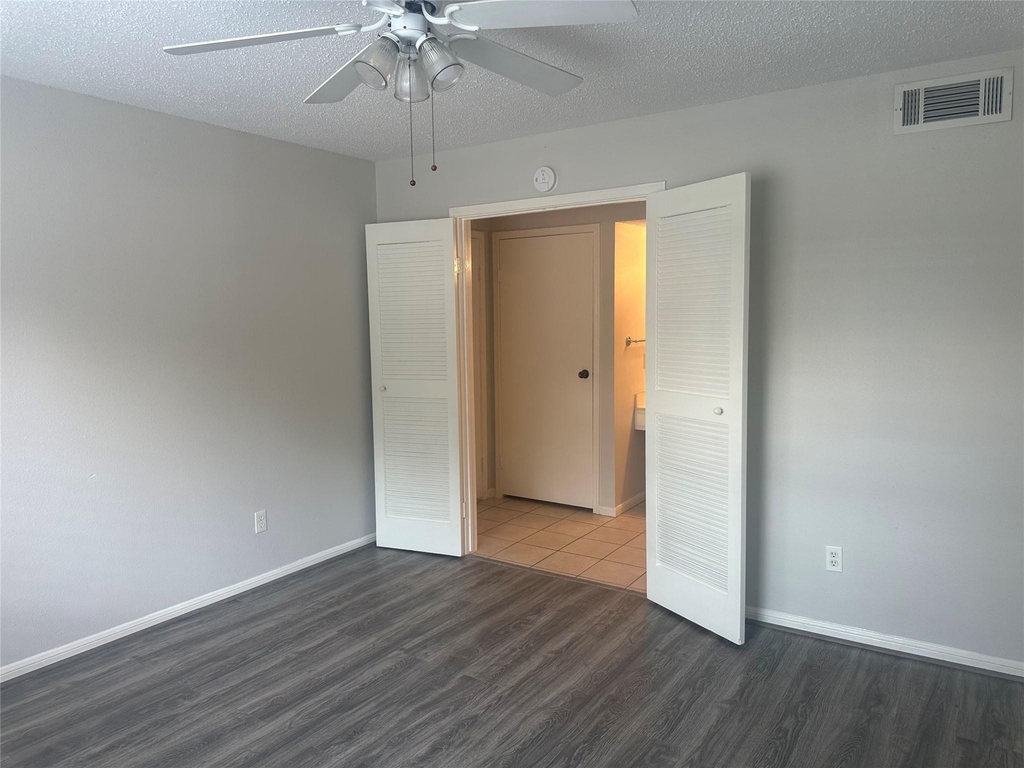 2120 El Paseo Street - Photo 15