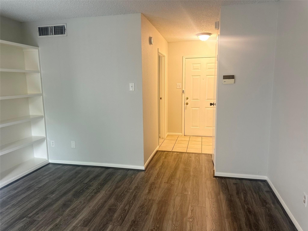 2120 El Paseo Street - Photo 5