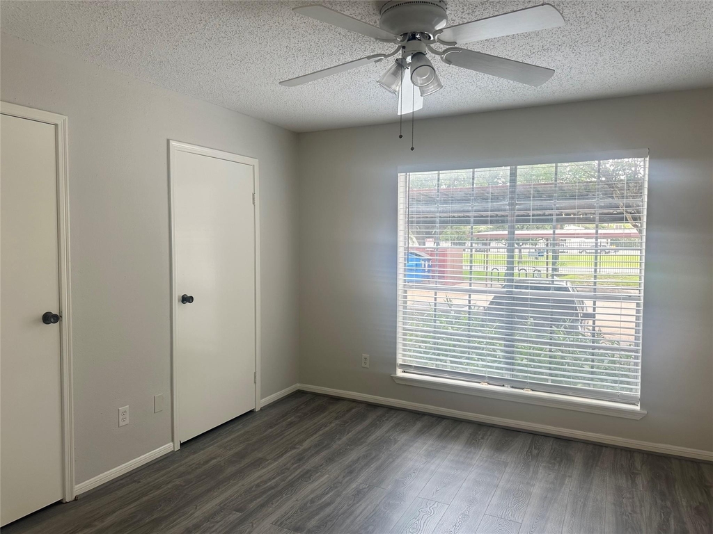 2120 El Paseo Street - Photo 13