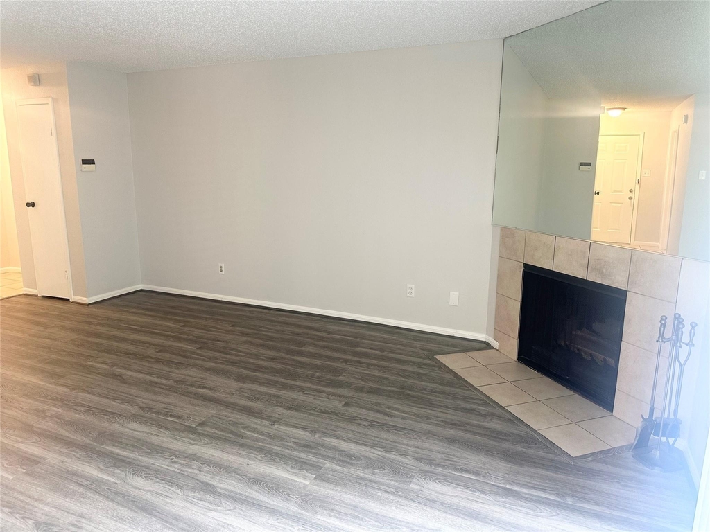 2120 El Paseo Street - Photo 1