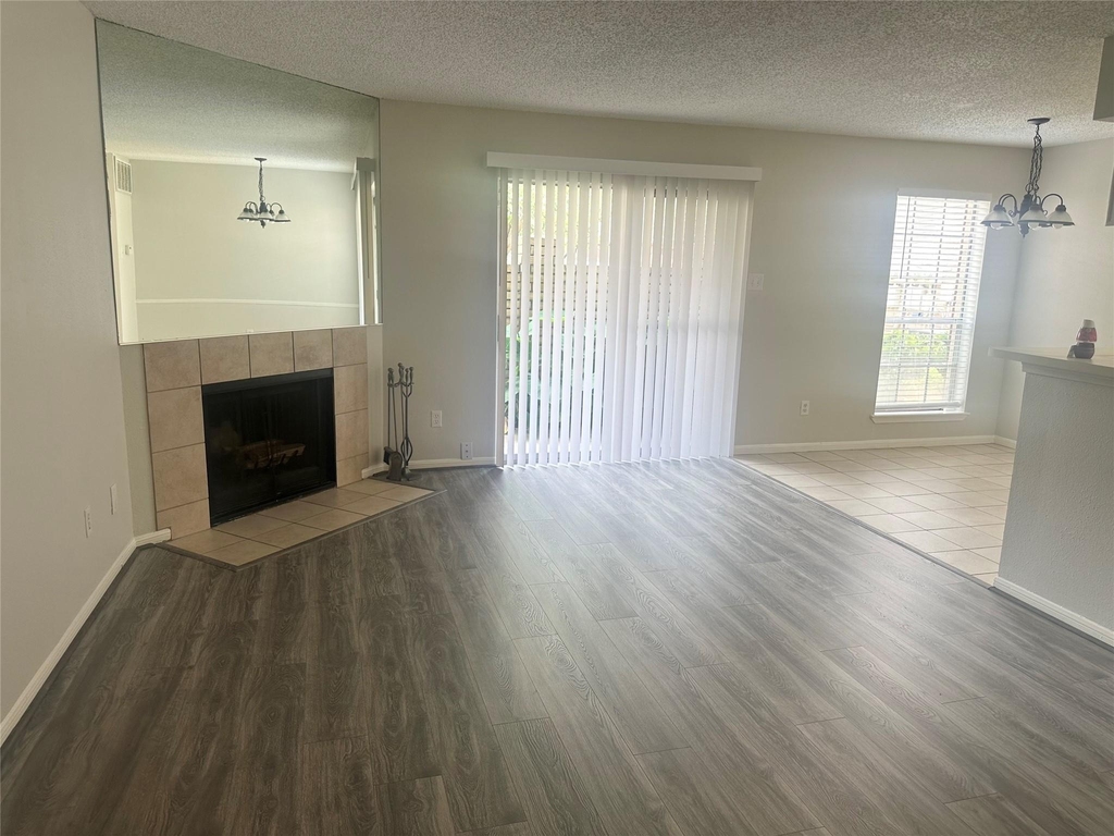 2120 El Paseo Street - Photo 0