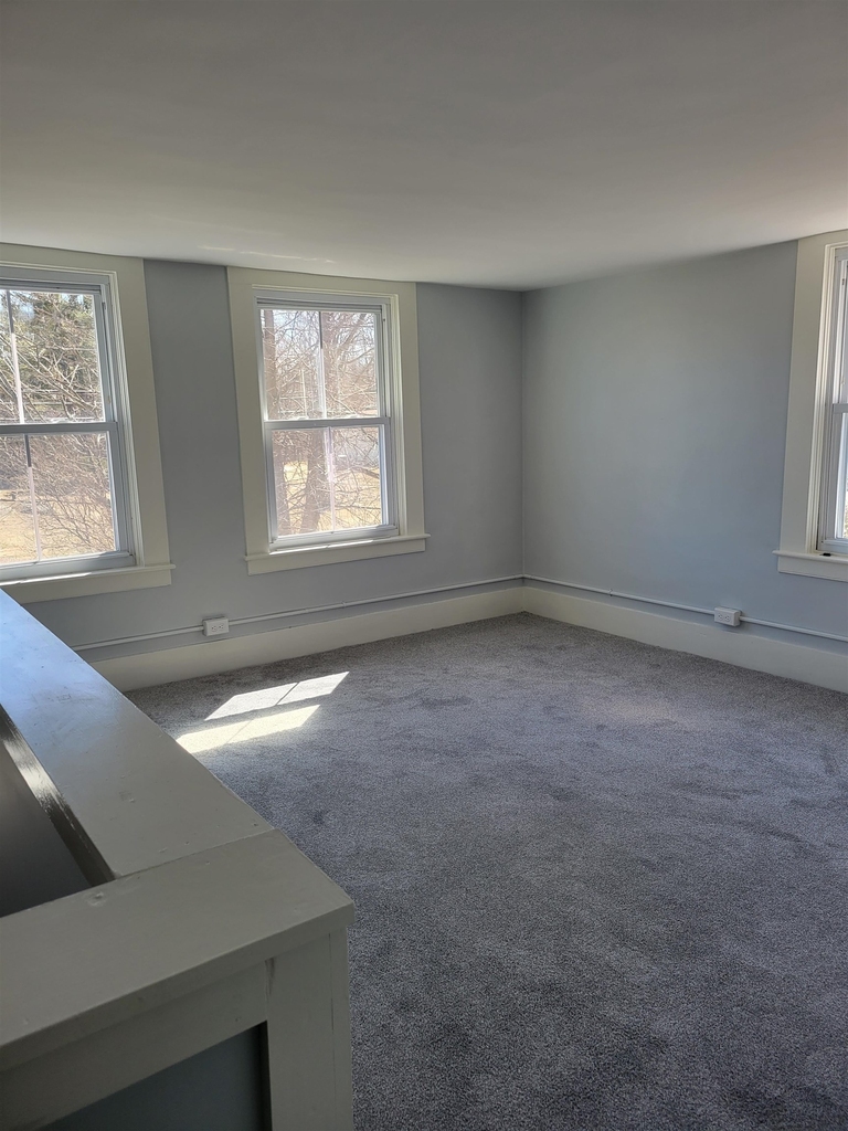 106 Emerson - Photo 6
