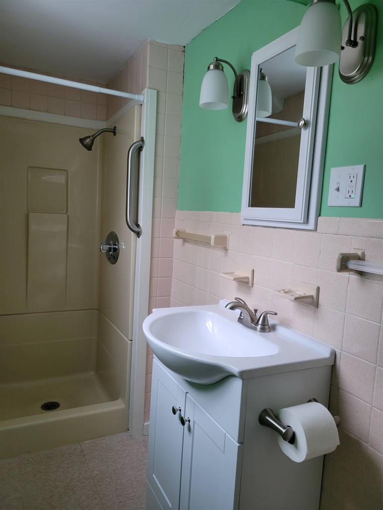 106 Emerson - Photo 15