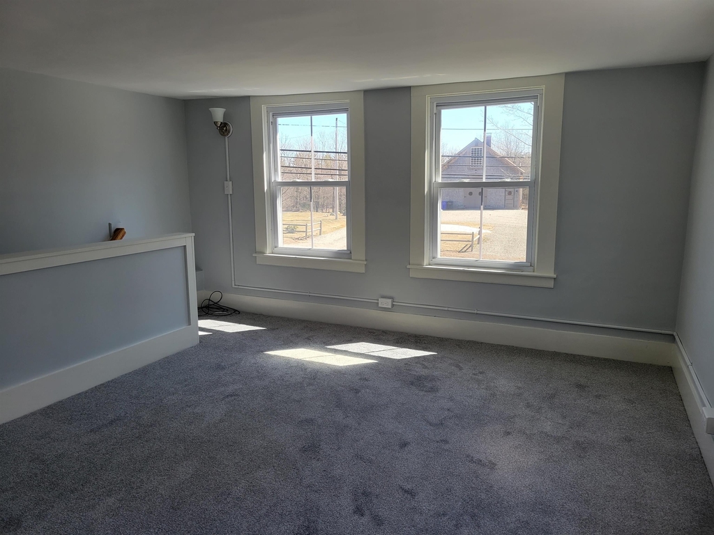 106 Emerson - Photo 4