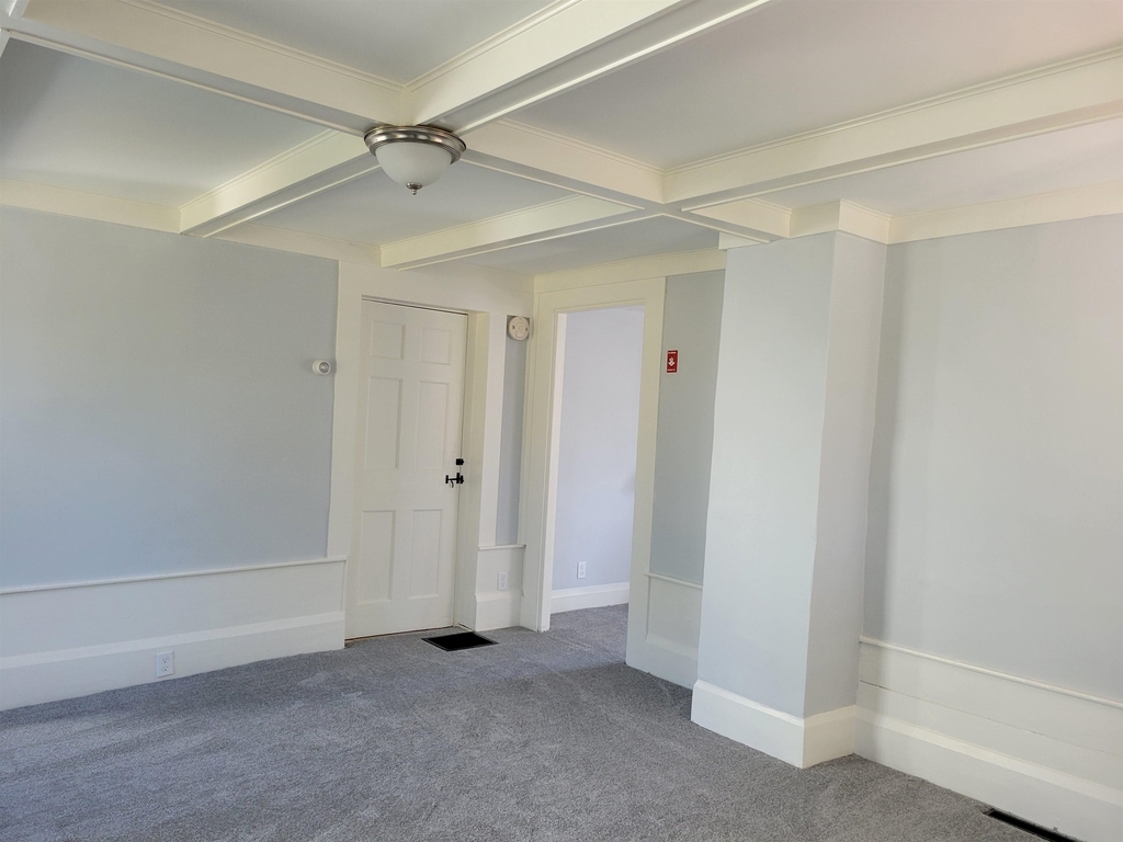106 Emerson - Photo 8