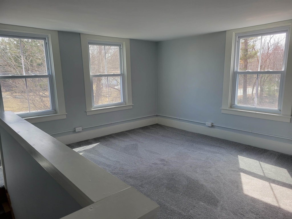 106 Emerson - Photo 13