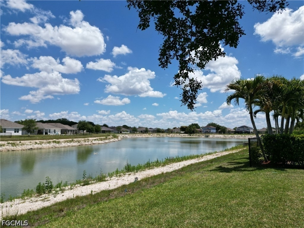 10353 Canal Brook Lane - Photo 6
