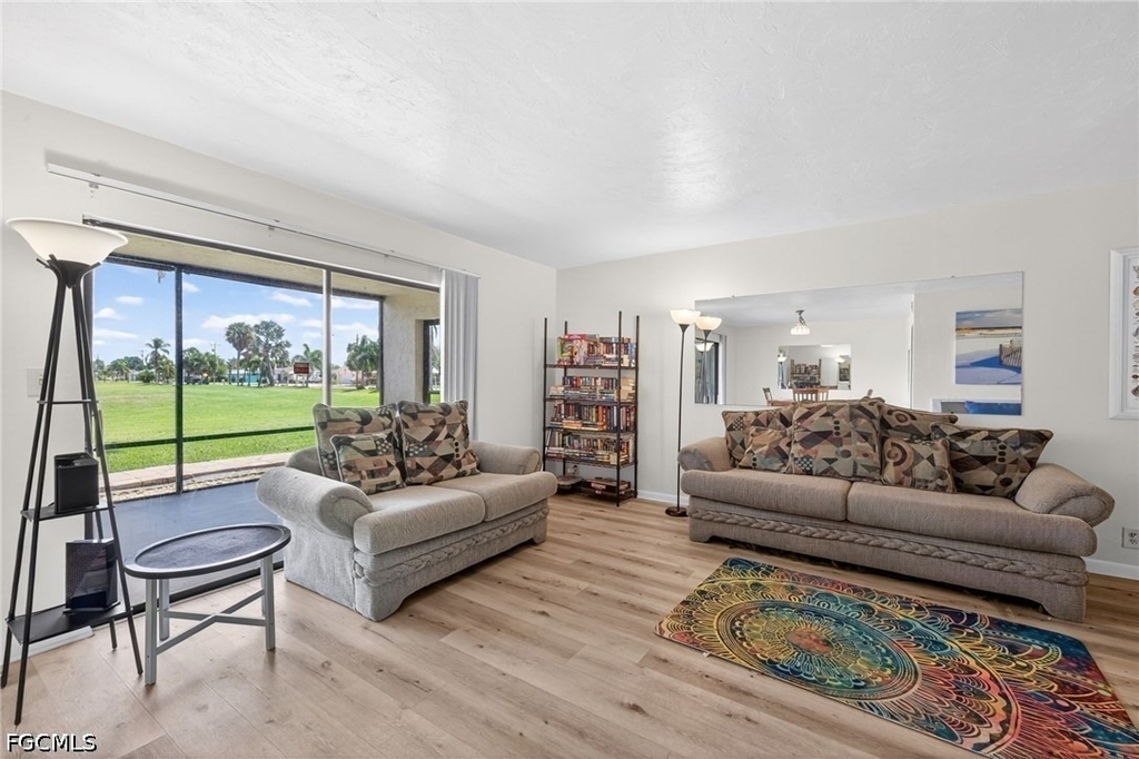4728 Orange Grove Boulevard - Photo 8