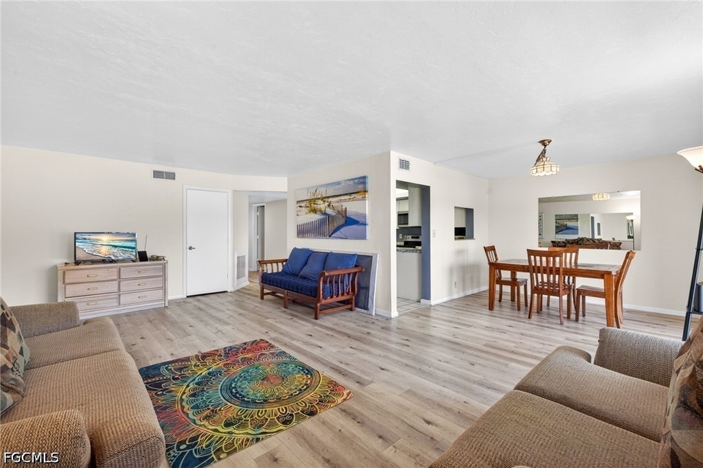 4728 Orange Grove Boulevard - Photo 10