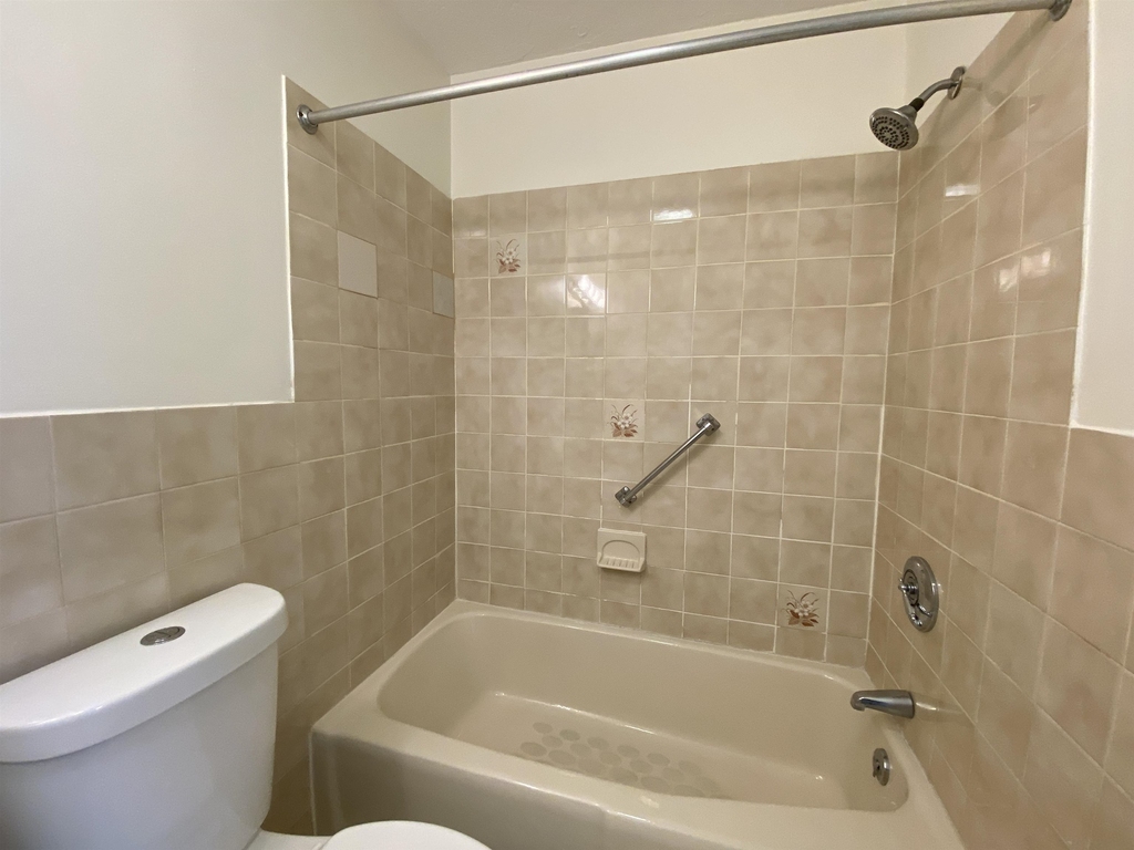 379 Huse - Photo 24