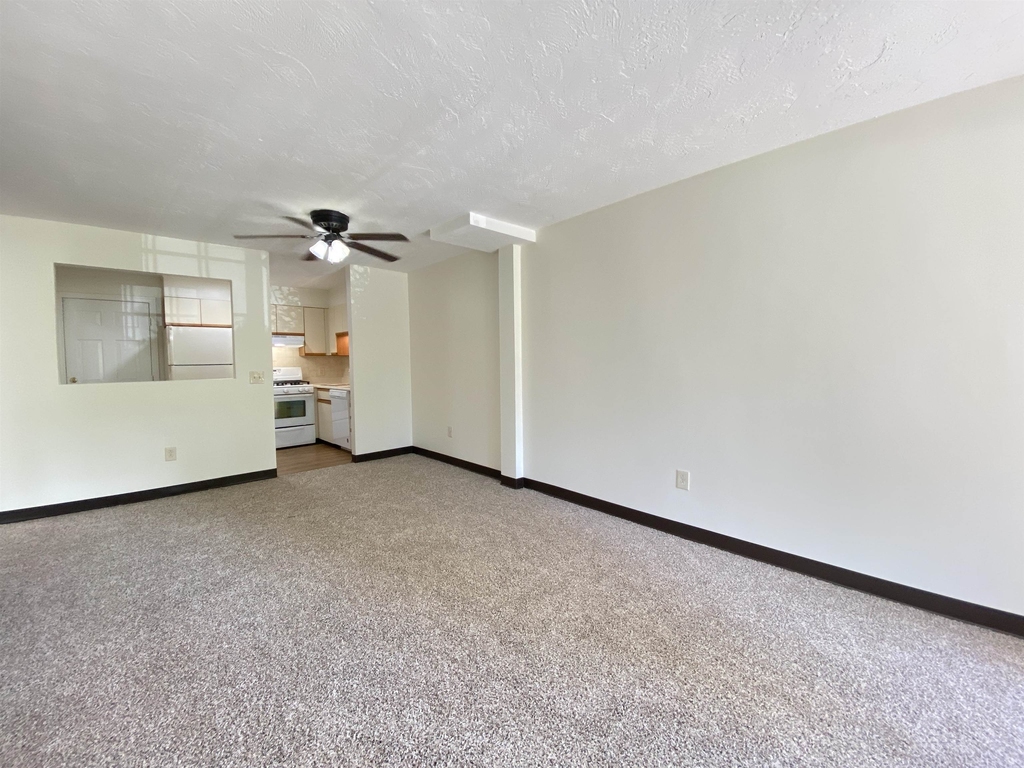 379 Huse - Photo 18