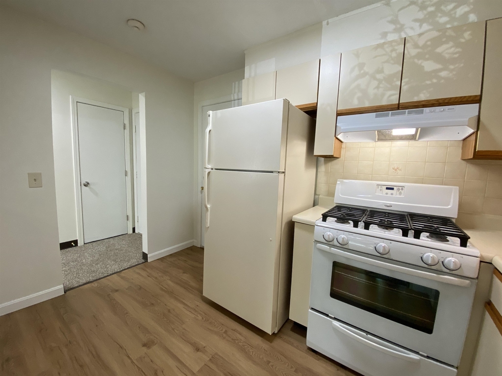 379 Huse - Photo 14