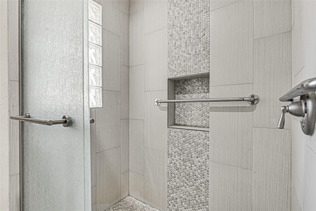 5534 Loch Lomond Drive - Photo 30