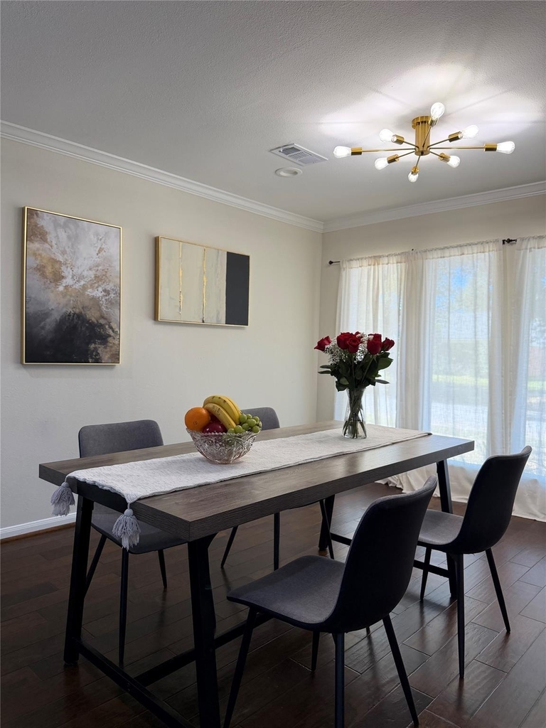 5534 Loch Lomond Drive - Photo 10