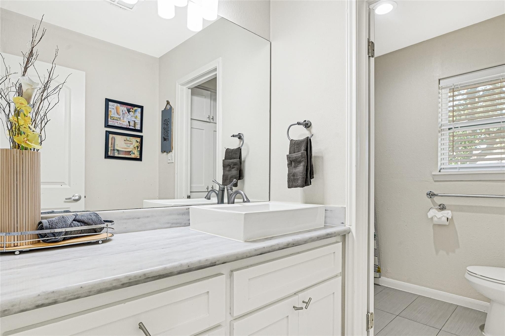 5534 Loch Lomond Drive - Photo 24