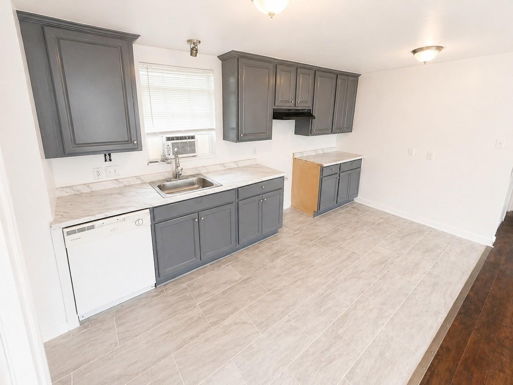 5103 Willow Glen Drive - Photo 8