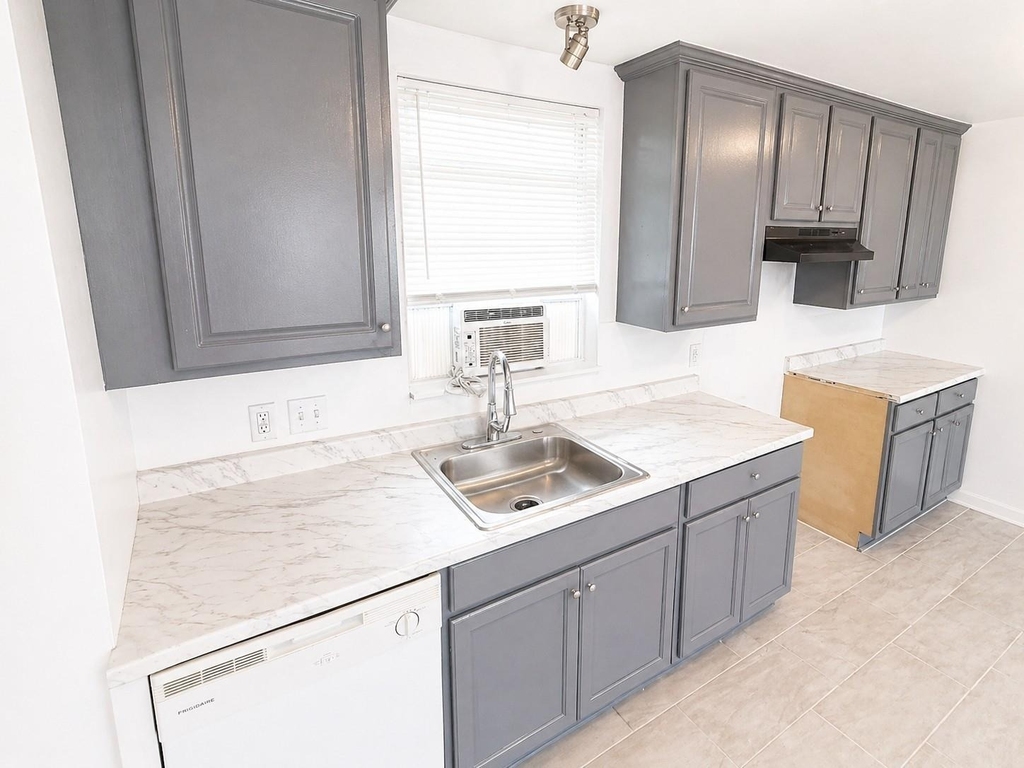 5103 Willow Glen Drive - Photo 9