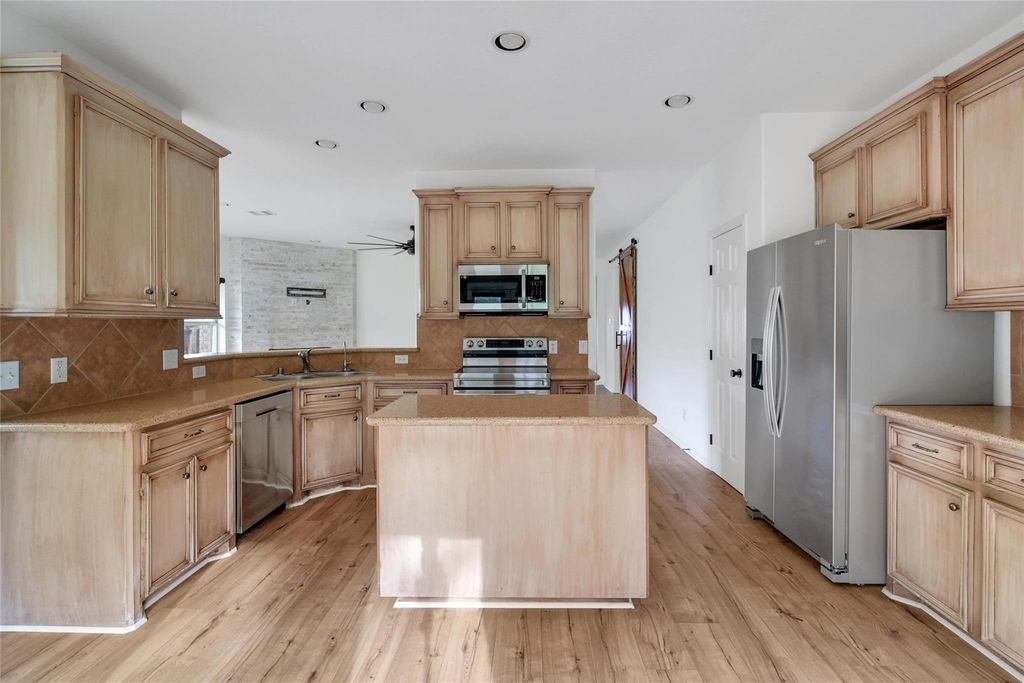 15575 Kitty Hawk Drive - Photo 10