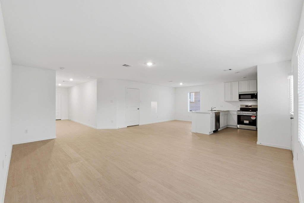 15227 Abella Drive - Photo 8