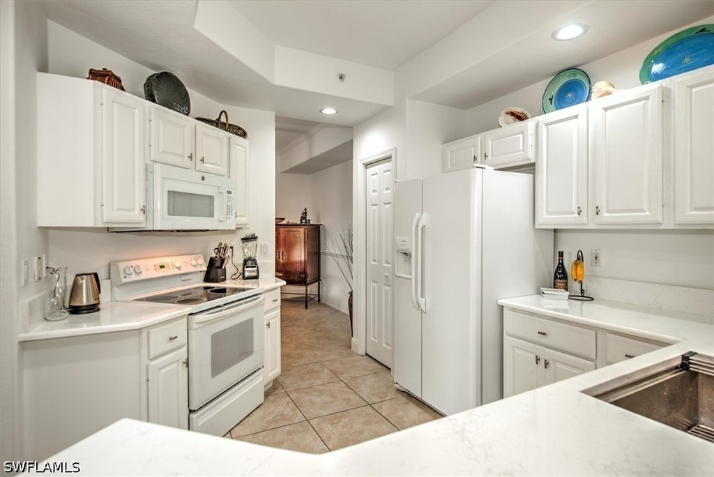 8385 Whisper Trace Lane - Photo 9