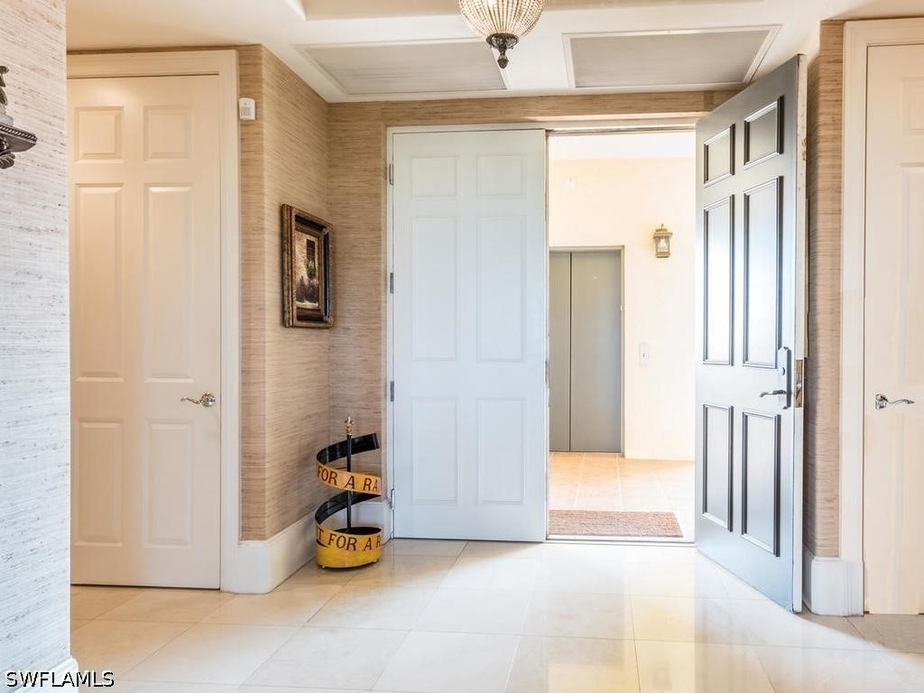 2728 Tiburon Boulevard E - Photo 9