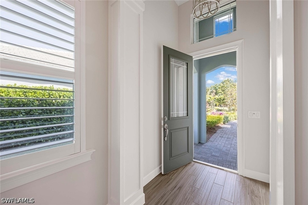 5626 Elbow Avenue - Photo 4