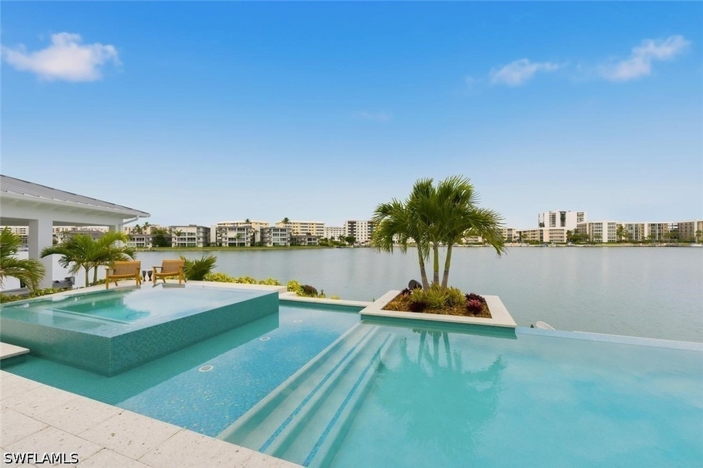 200 Bahia Point - Photo 0
