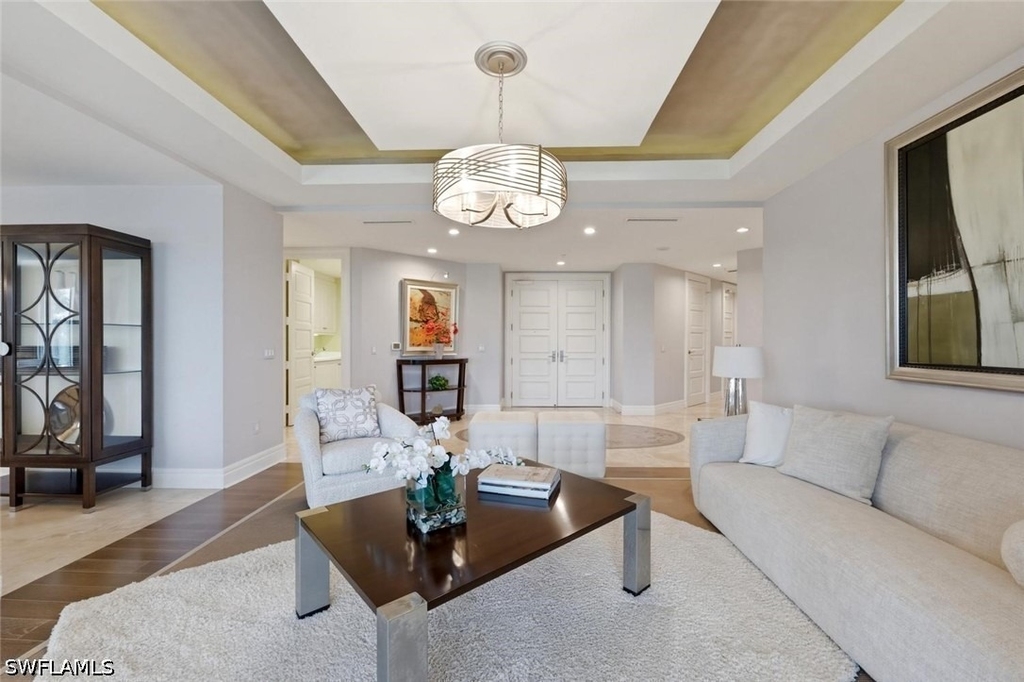 4501 Gulf Shore Boulevard N - Photo 4