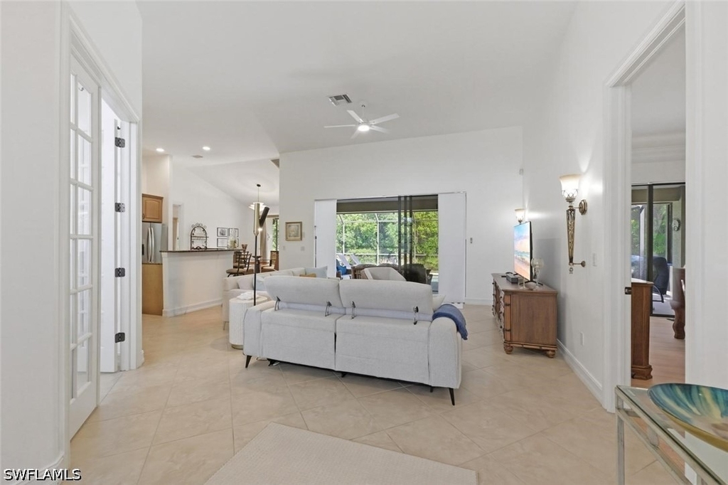 18127 Royal Hammock Boulevard - Photo 3