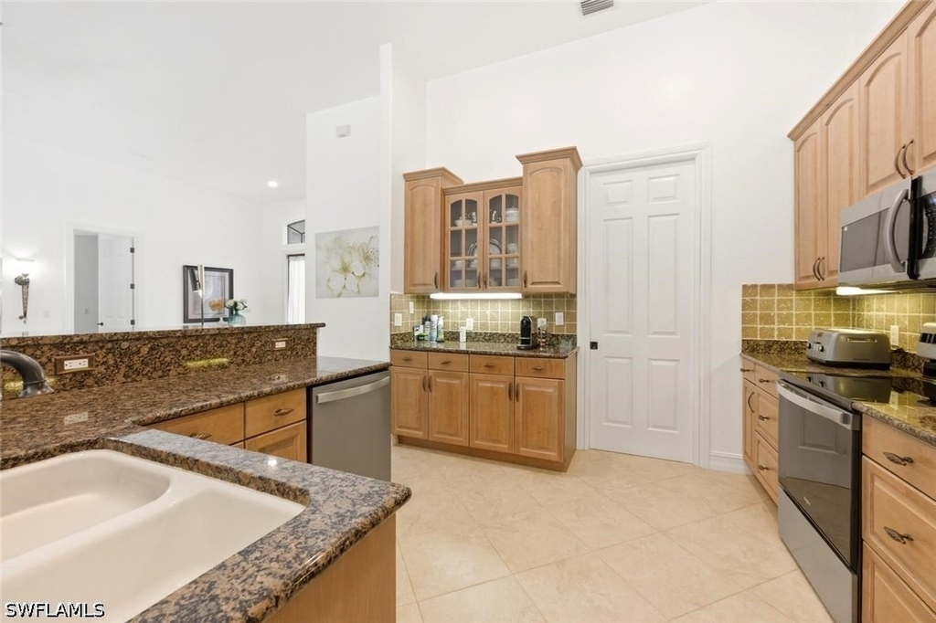 18127 Royal Hammock Boulevard - Photo 18