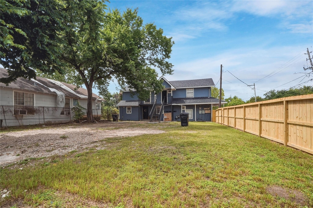 6700 Avenue S Unit D - Photo 1