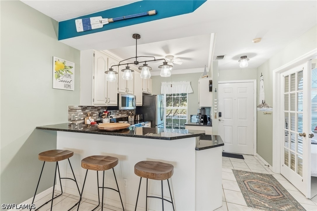 8161 Twelve Oaks Circle - Photo 4