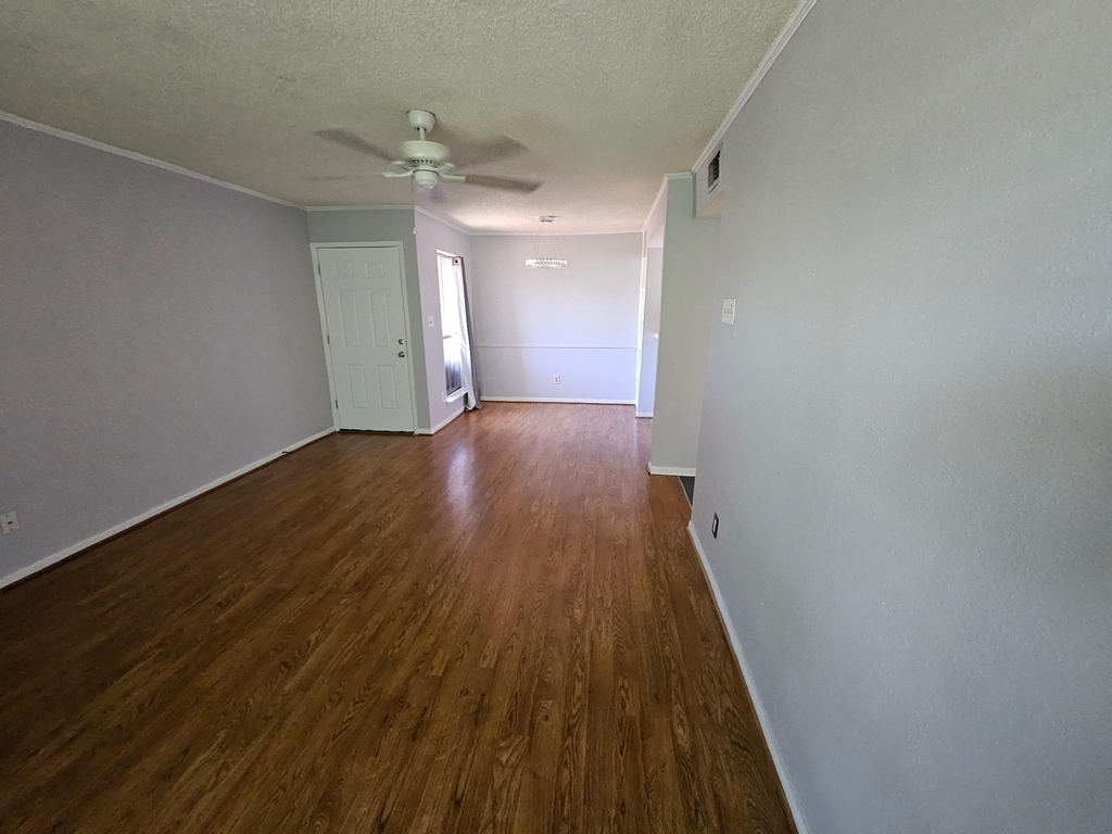 1505 Ward Road - Photo 8