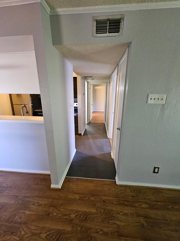 1505 Ward Road - Photo 10