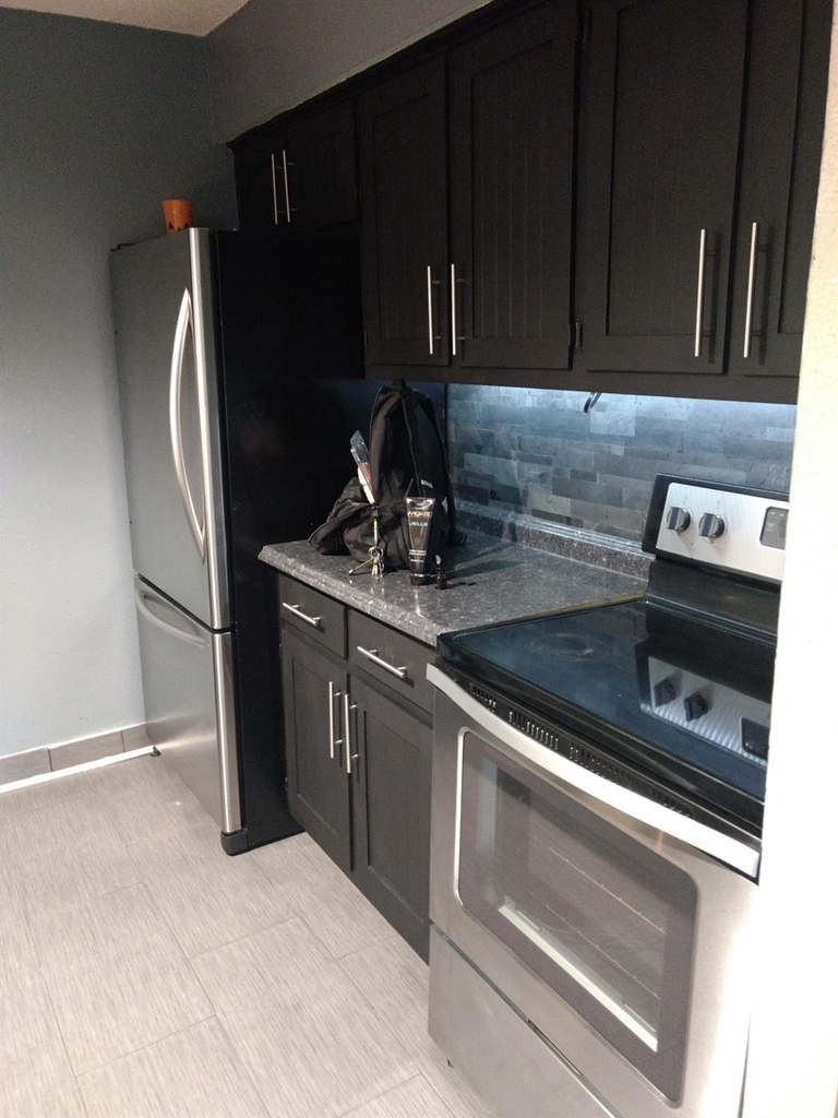 1505 Ward Road - Photo 5