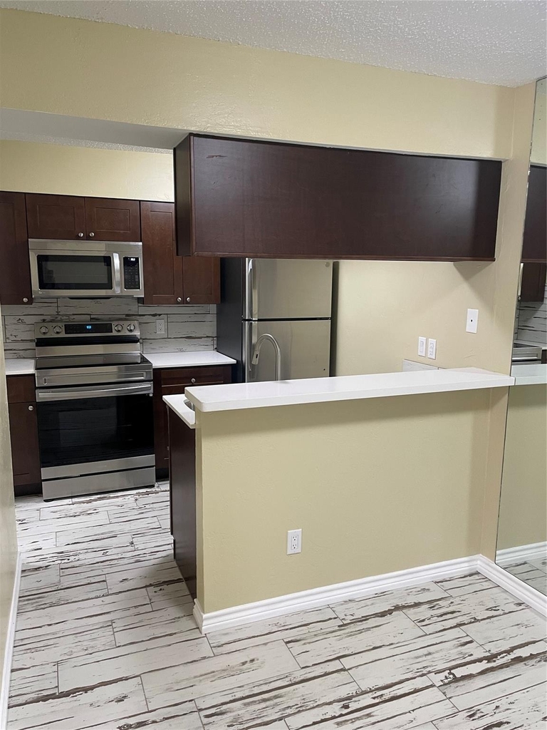 17331 Red Oak Drive - Photo 3
