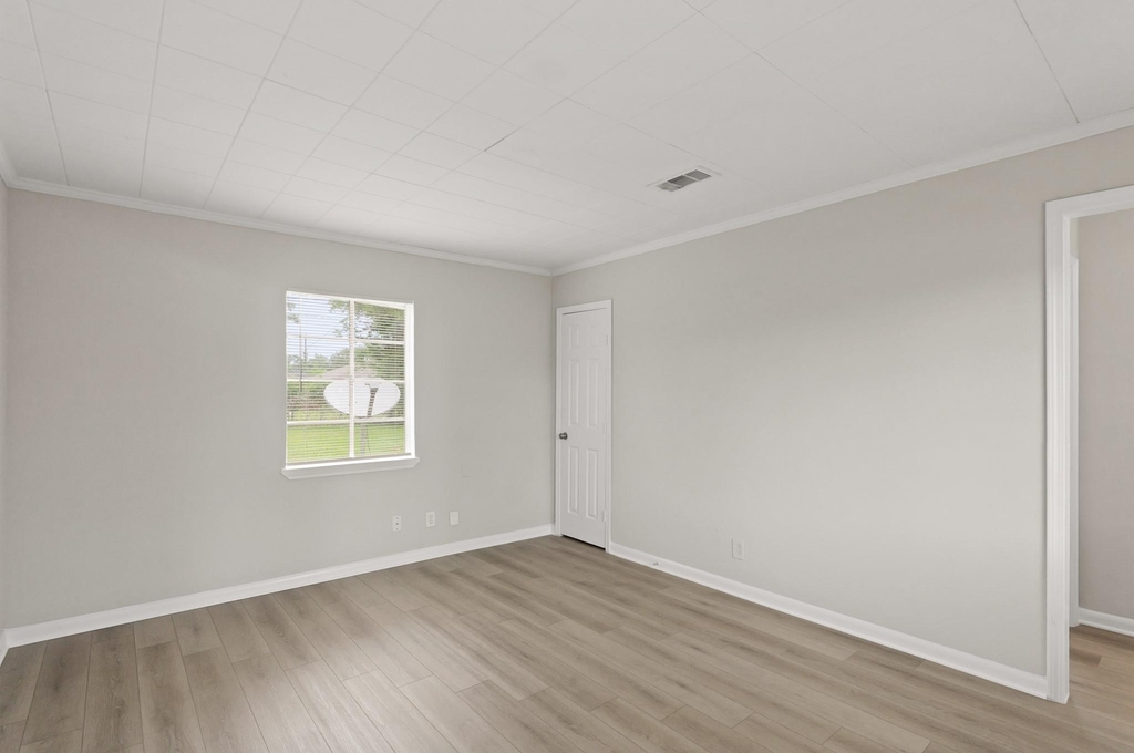 9133 Woodlyn Road - Photo 7