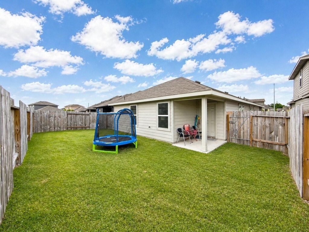 12207 Trickey Road - Photo 20