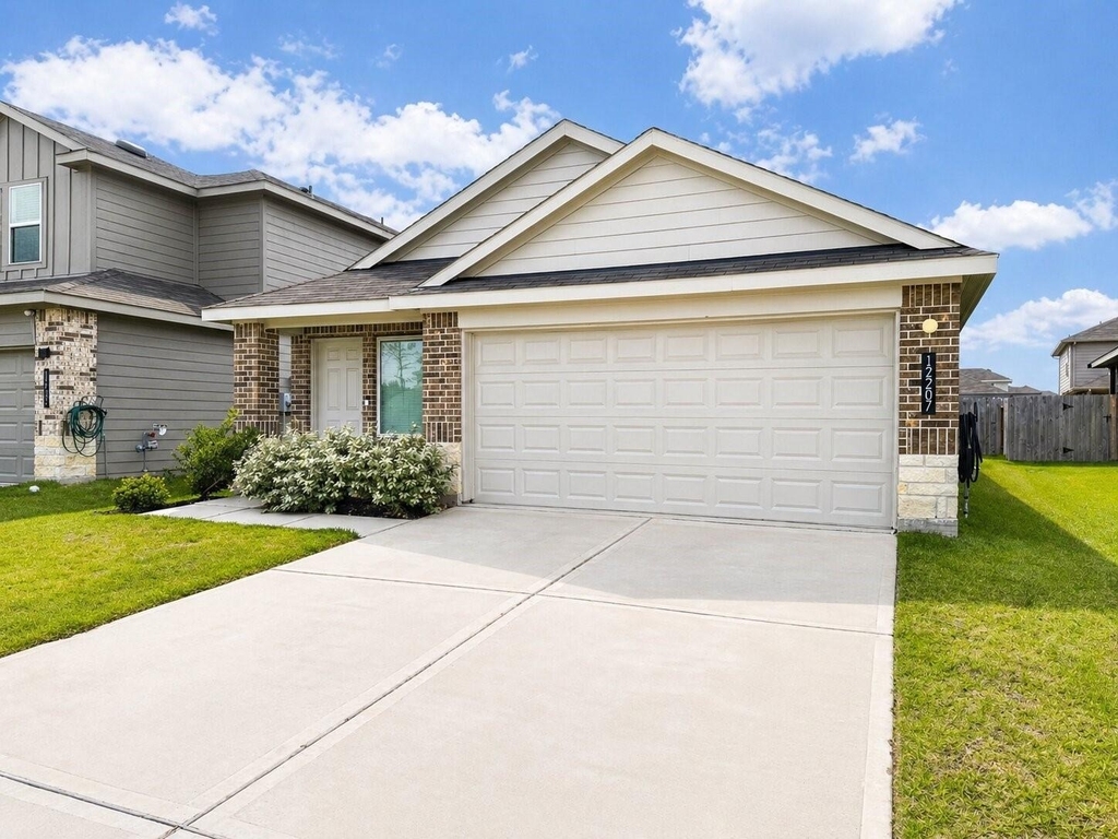 12207 Trickey Road - Photo 1