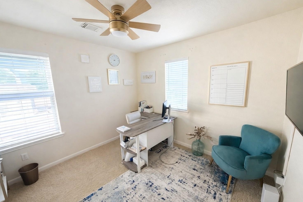 4215 Oakview Creek Lane - Photo 11
