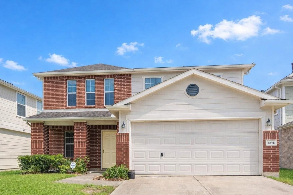 4215 Oakview Creek Lane - Photo 0
