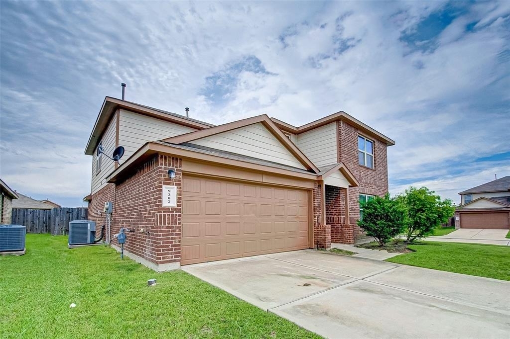 9202 Adobe Sky Court - Photo 1