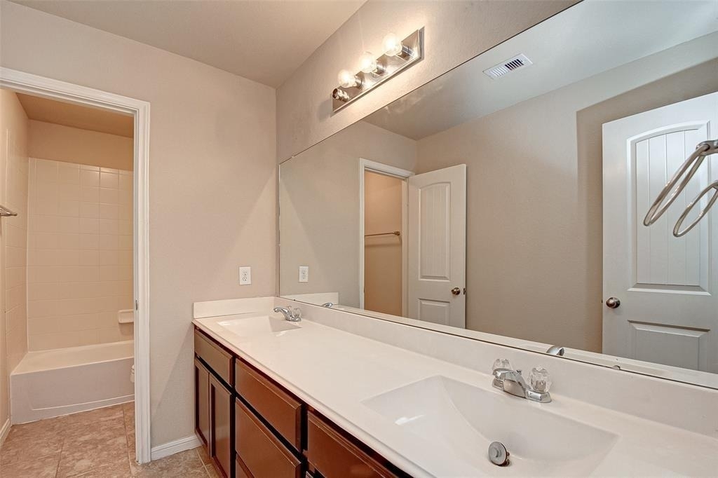 9202 Adobe Sky Court - Photo 18