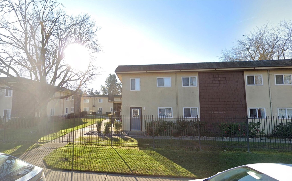 815 Bryte Avenue - Photo 5